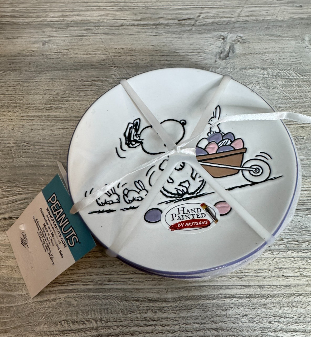 Set of 4 Peanuts Snoopy Easter & Easter Bunny 6" Appetizer Plates Hand Paint NWT